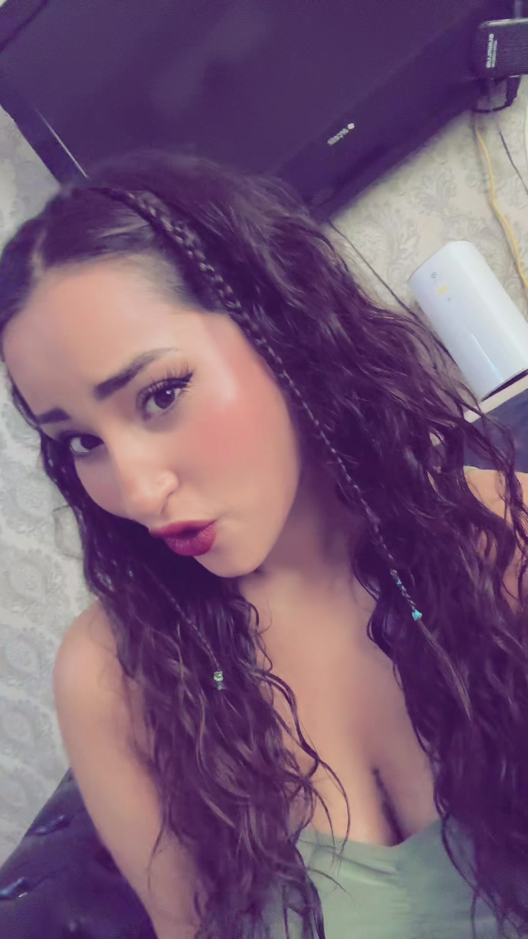 @Eminekyc28