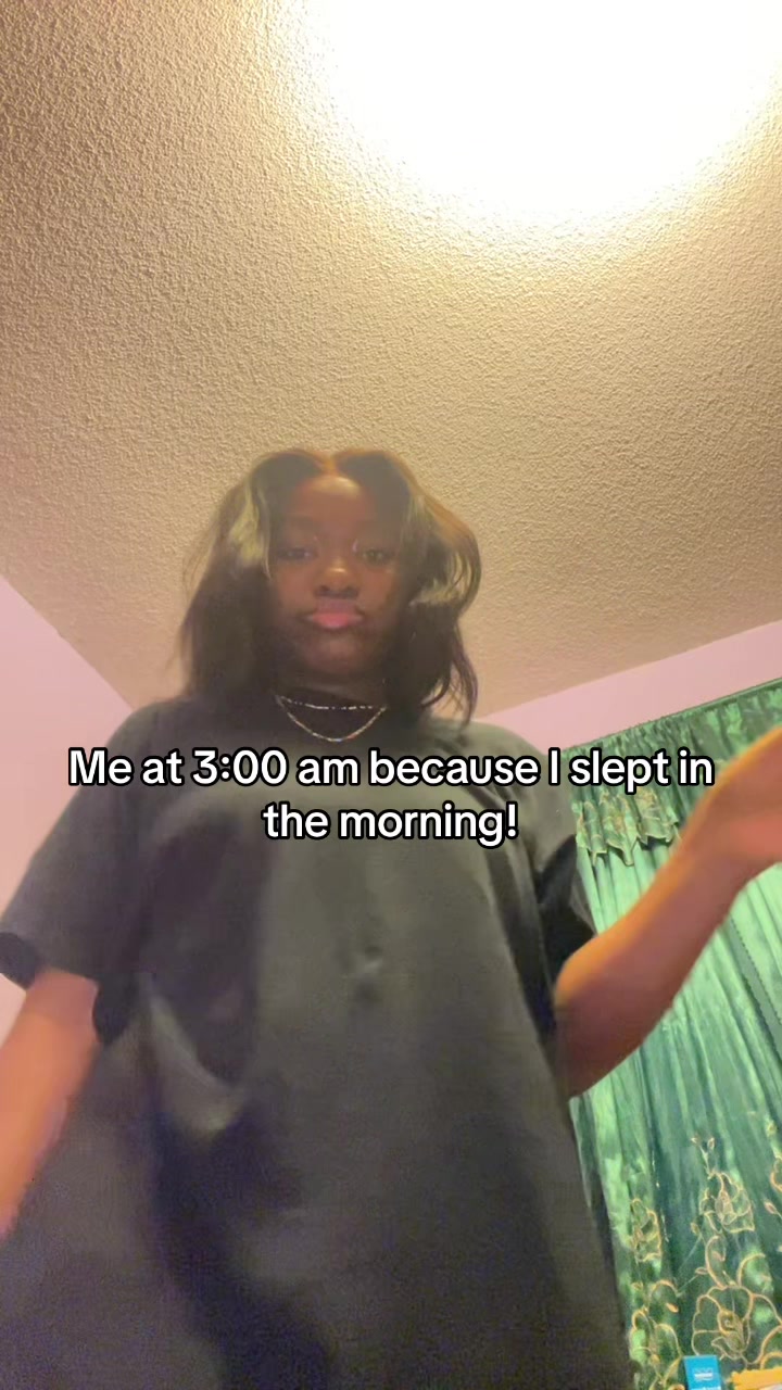 @O L I V I A