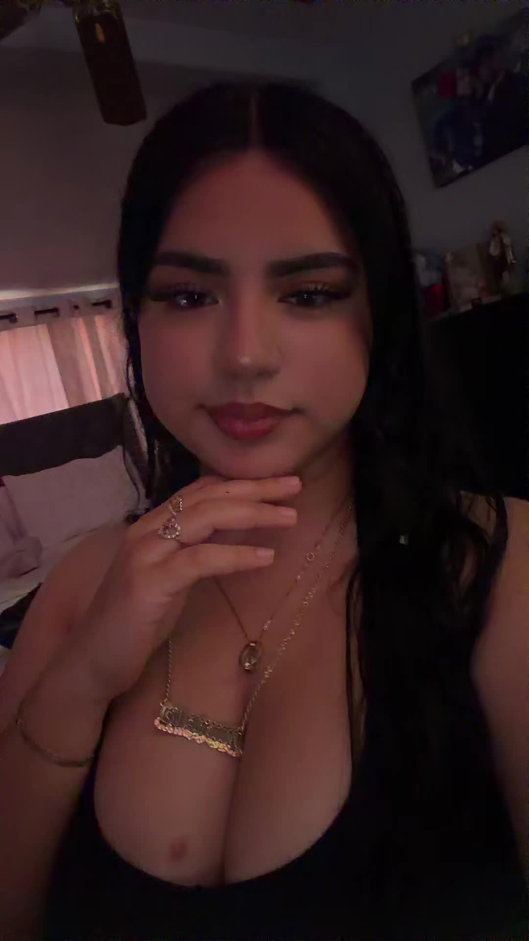 @𝐌𝐈𝐂𝐇𝐄𝐋𝐋𝐄