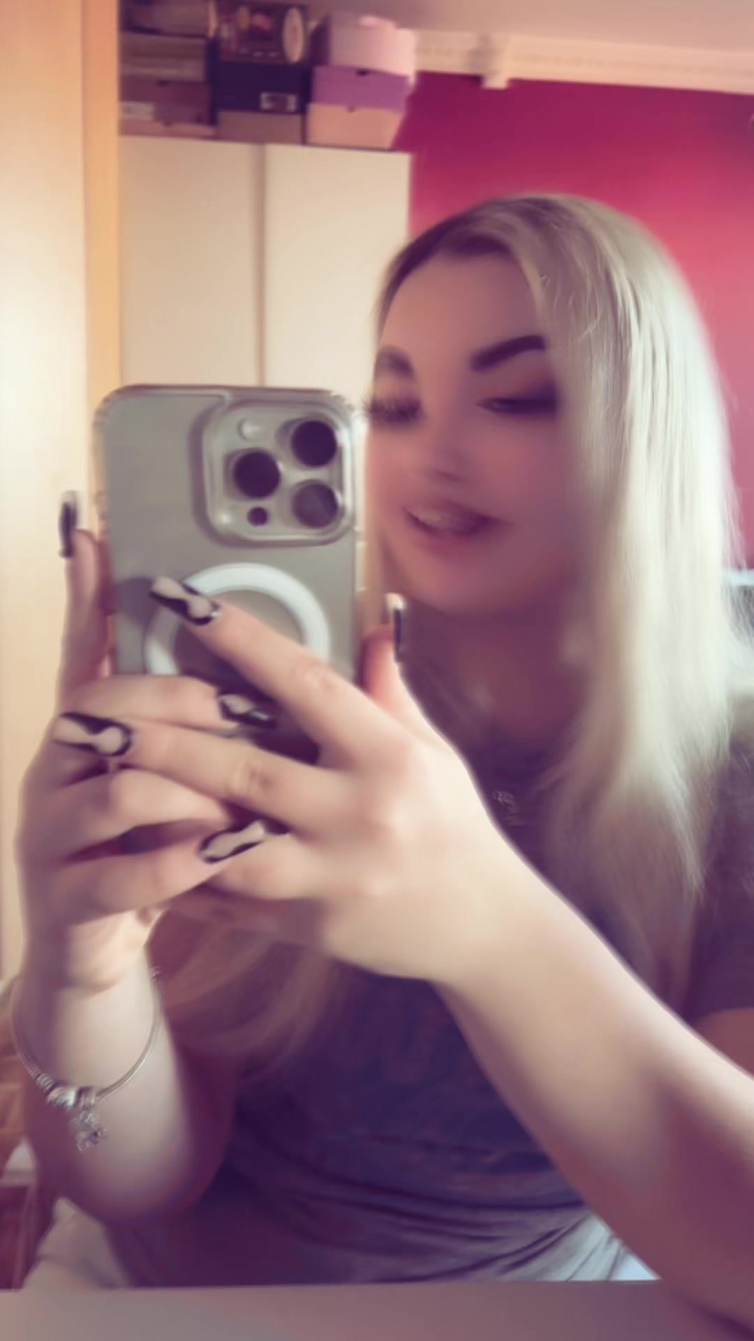 @anja