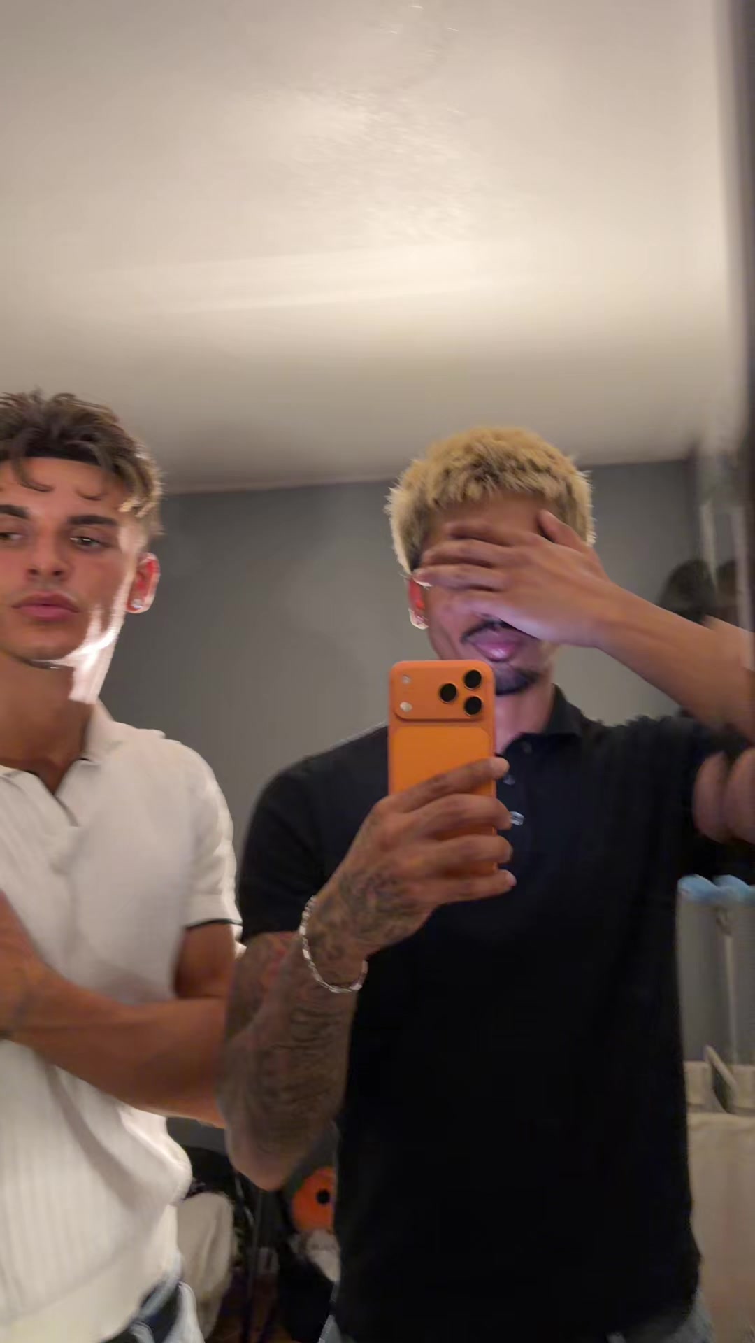 @chris.nikoo