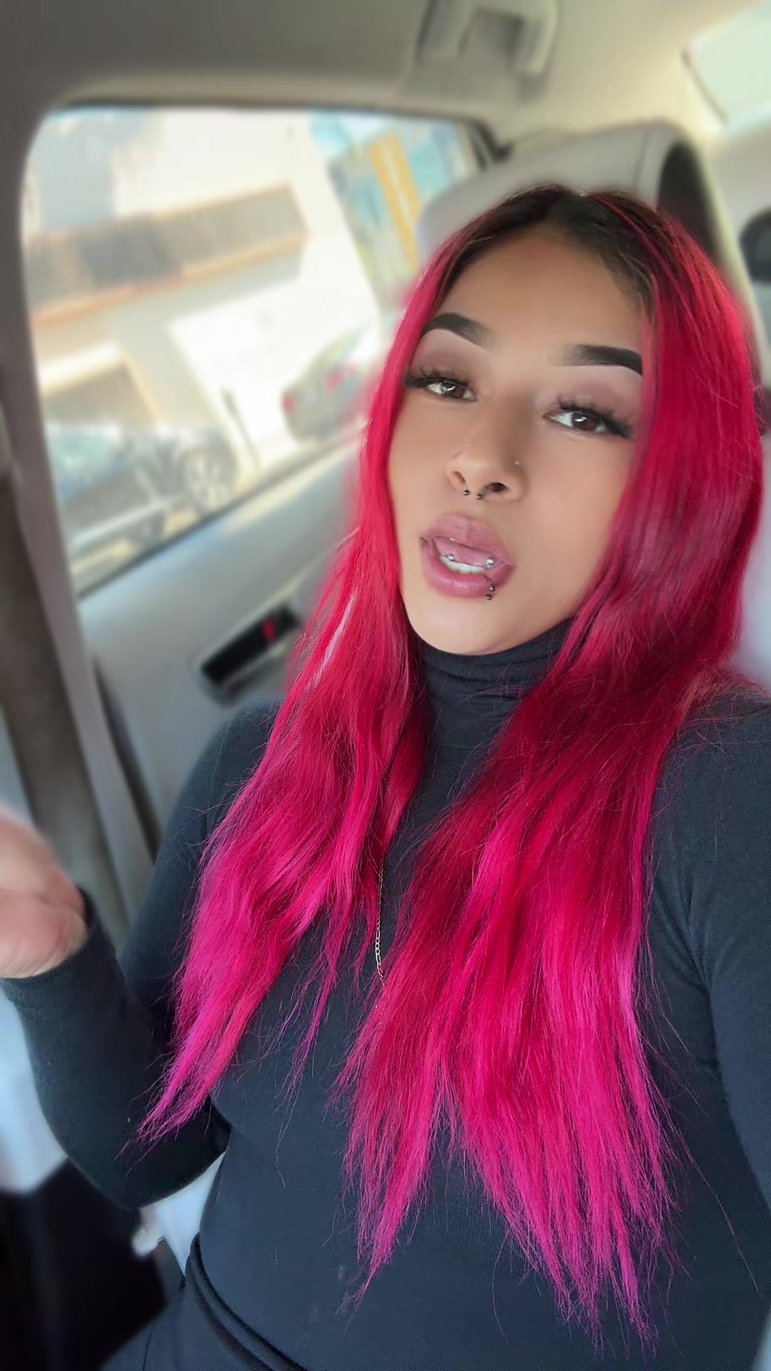 @Maliczi 👑babes
