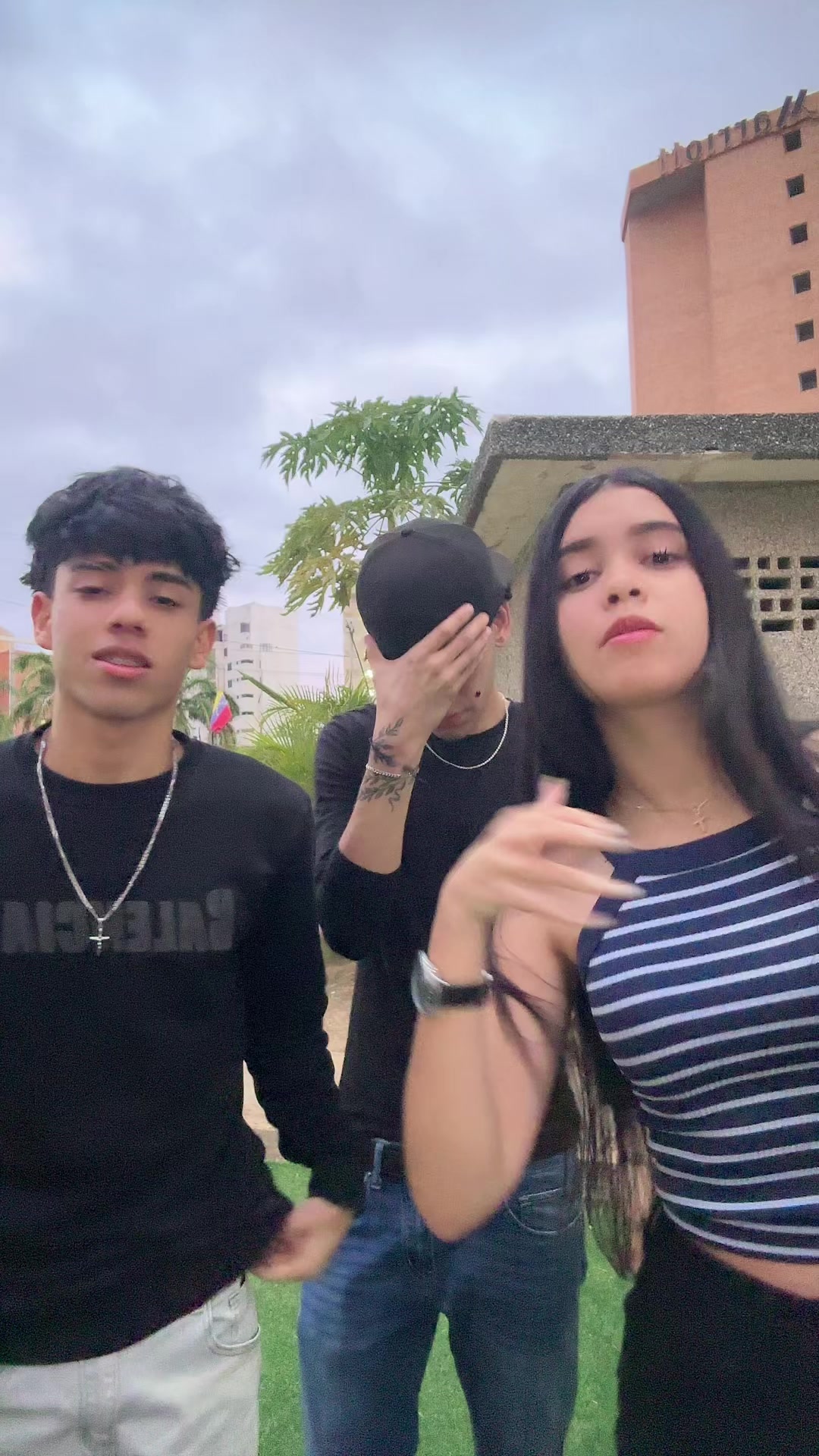 @𝕬𝖑𝖊𝖏𝖆𝖓𝖉𝖗𝖔🐺
