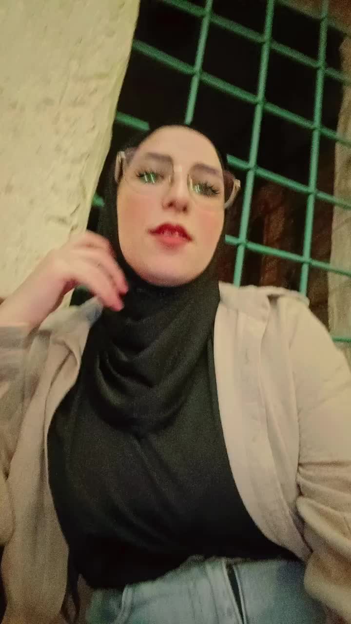 @Aya