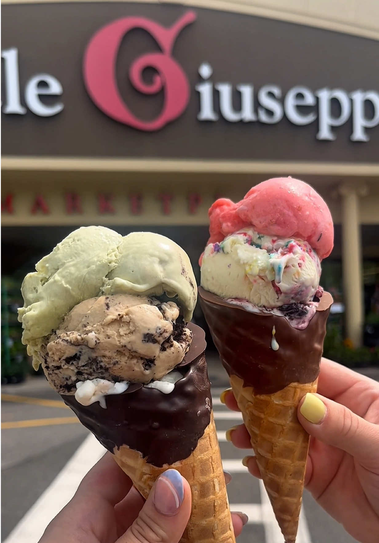 @Uncle Giuseppe’s Marketplace