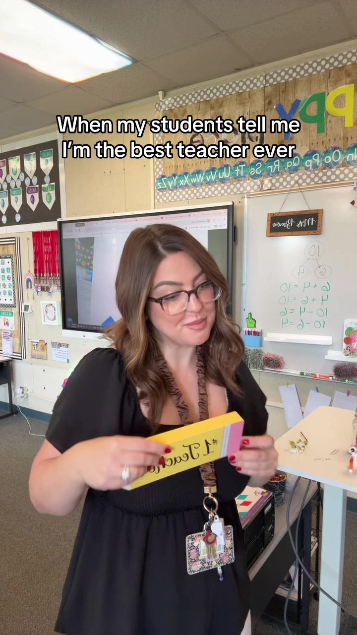 @Lauren 🍎✨