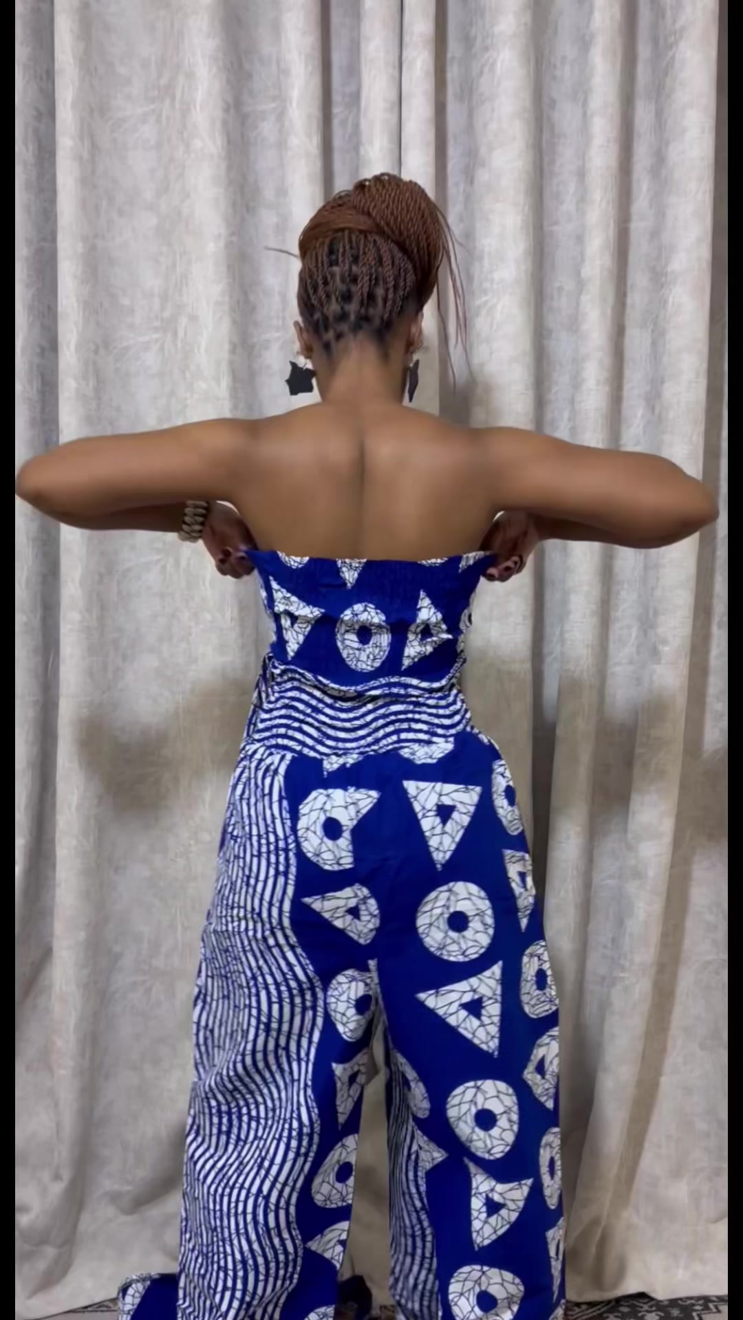 @njambifrika.outfit