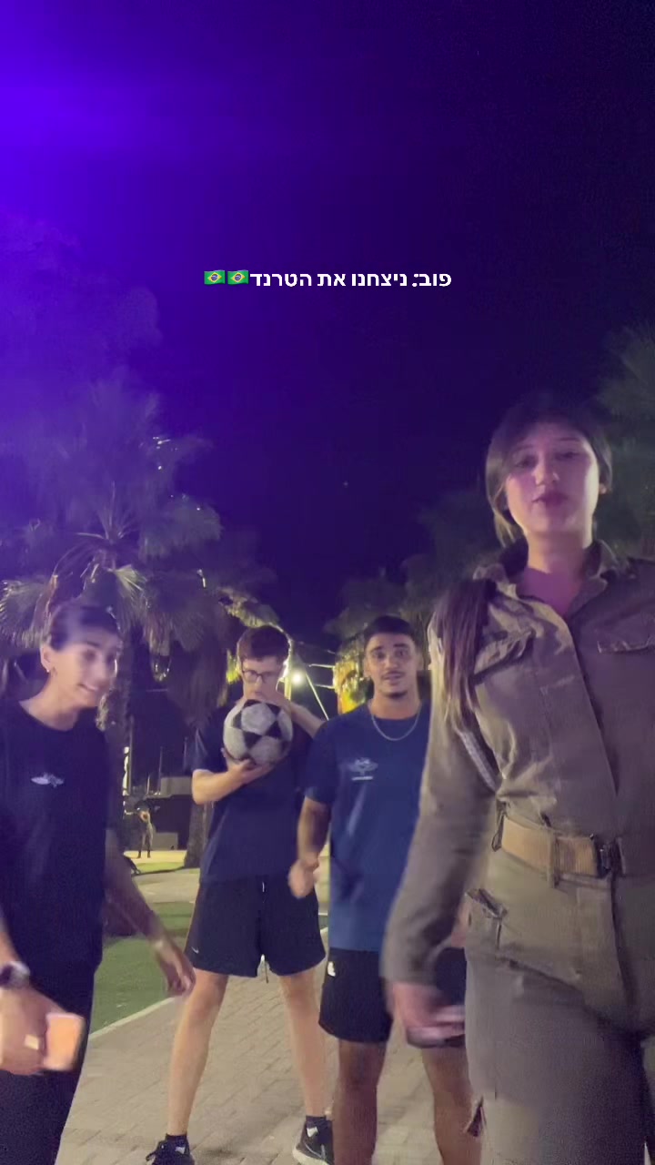 @גל אשכנזי - זמרת יוצרת🎤