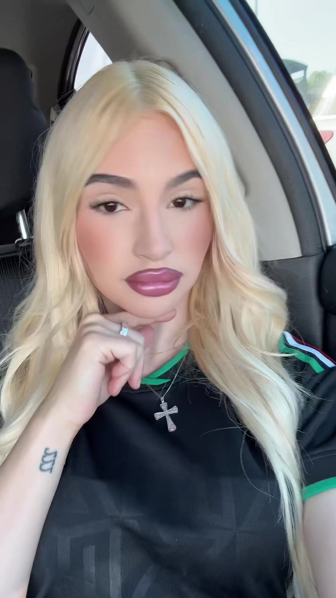@urfaveforeignprincess