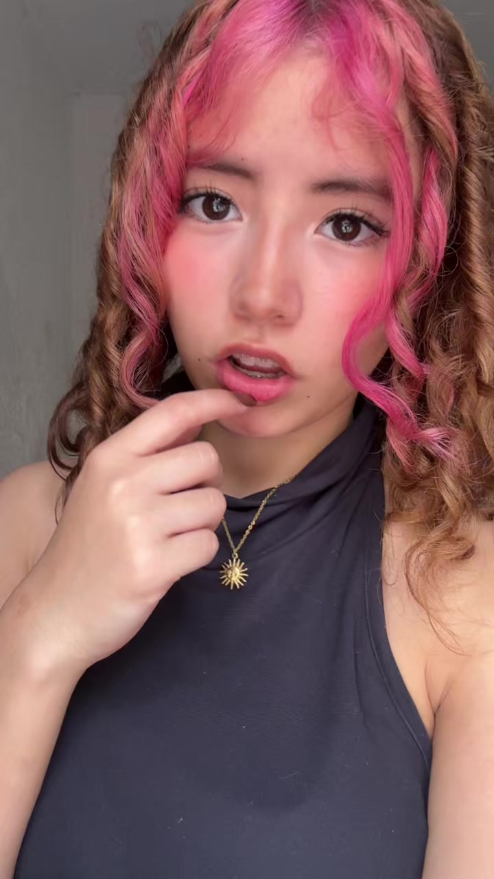 @Ly