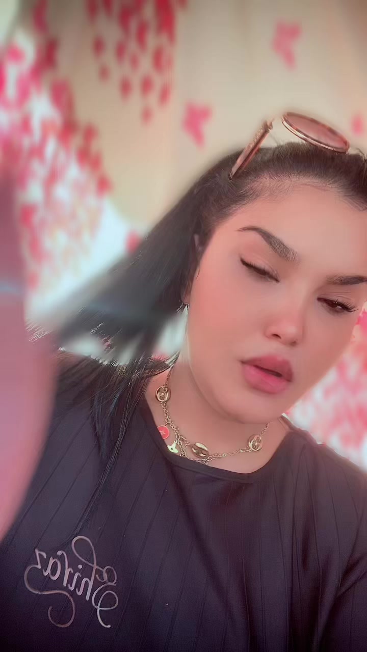 @BôuChrā JāpøniYā👑❤️