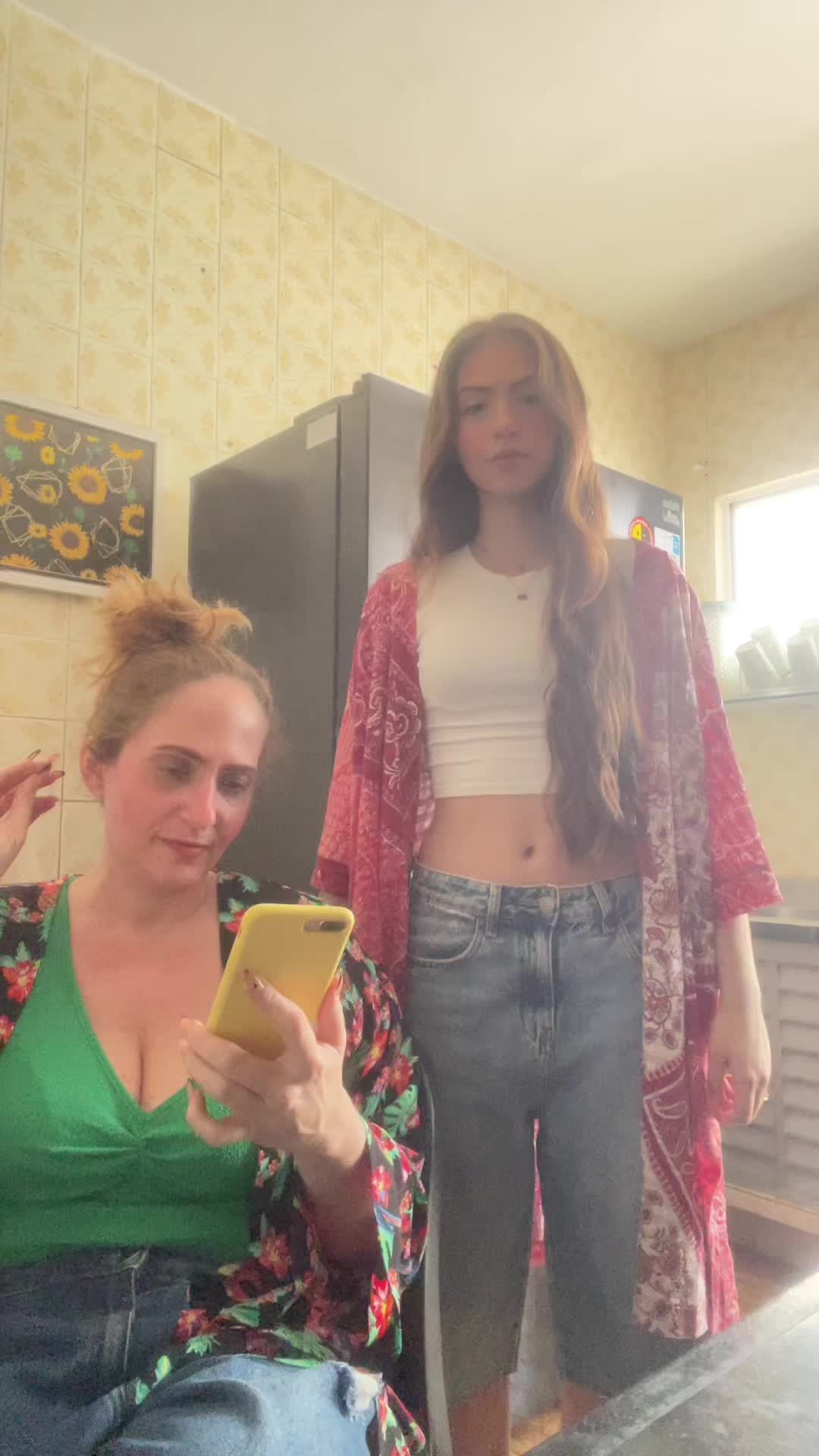 @samaragroeschel