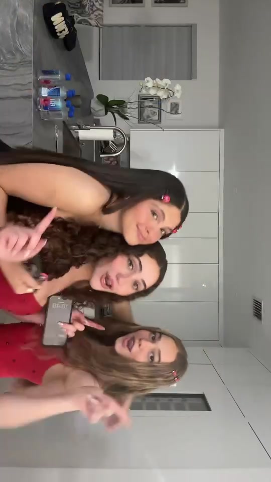 @leitaaaa