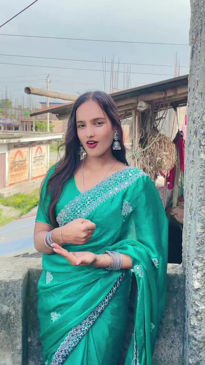 @Yadav girl🔥