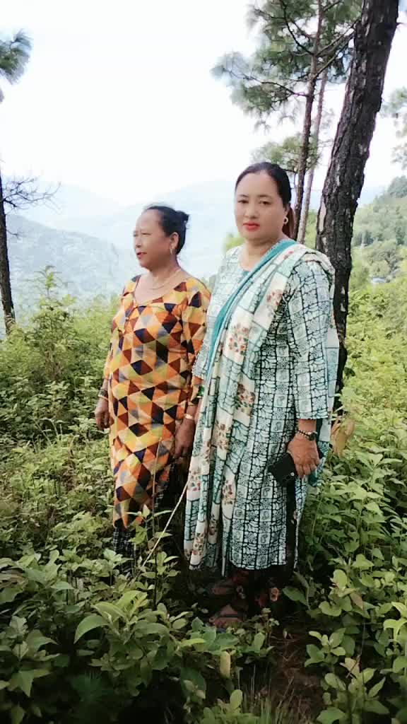 @संगिता थीङ