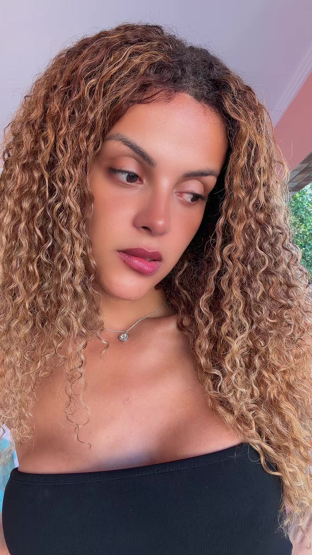 @Gabriela Loran