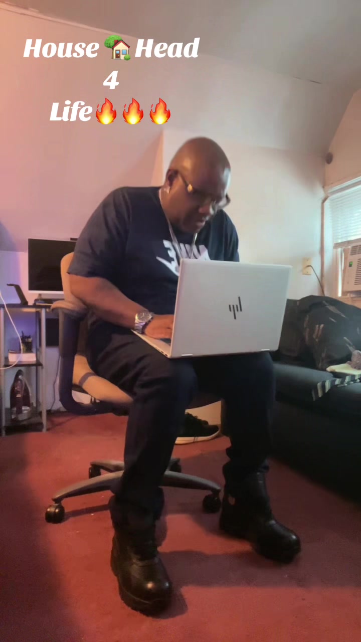 @James Ivy
