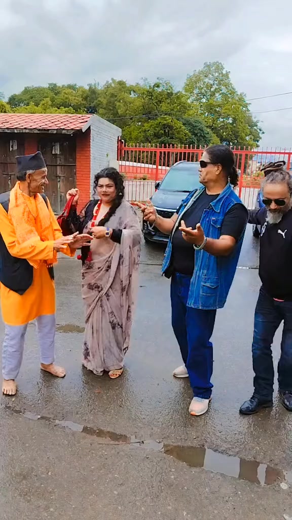 @Chandika🎙️Situ🎼🇳🇵
