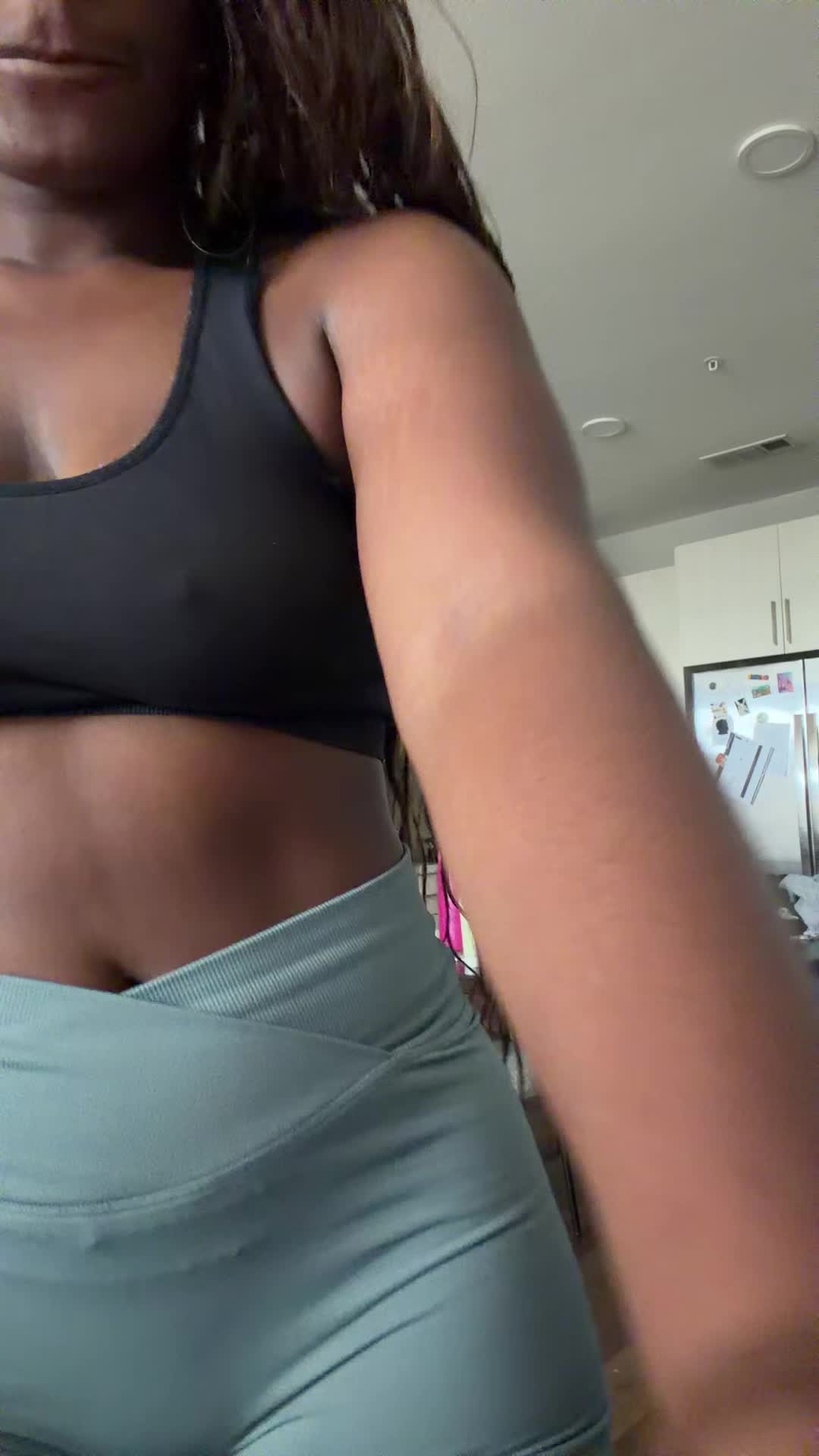 @Iloveapple03