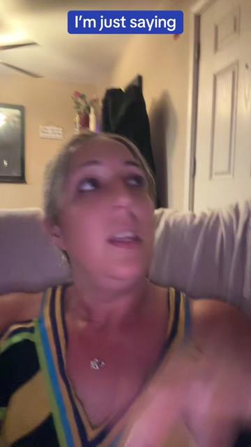 @MsKelly83