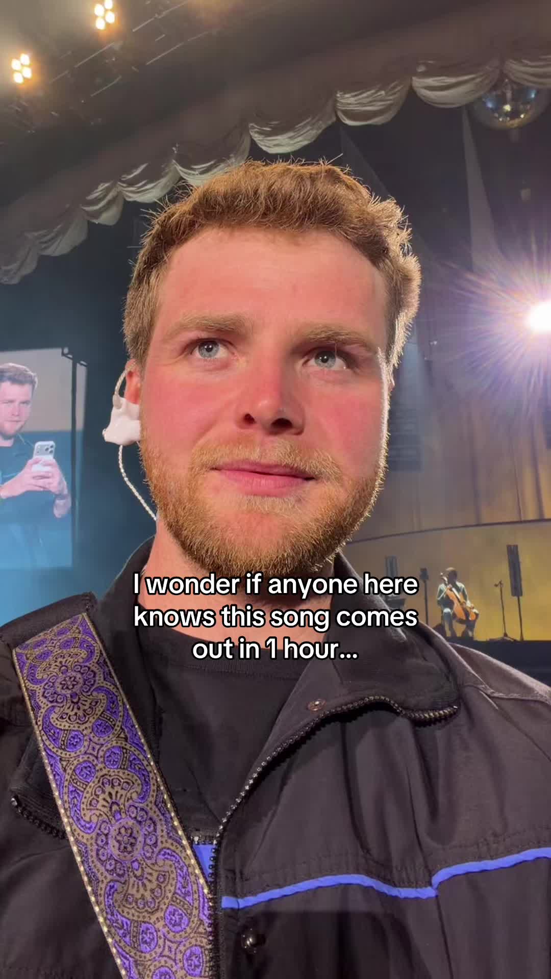 @Alex Warren