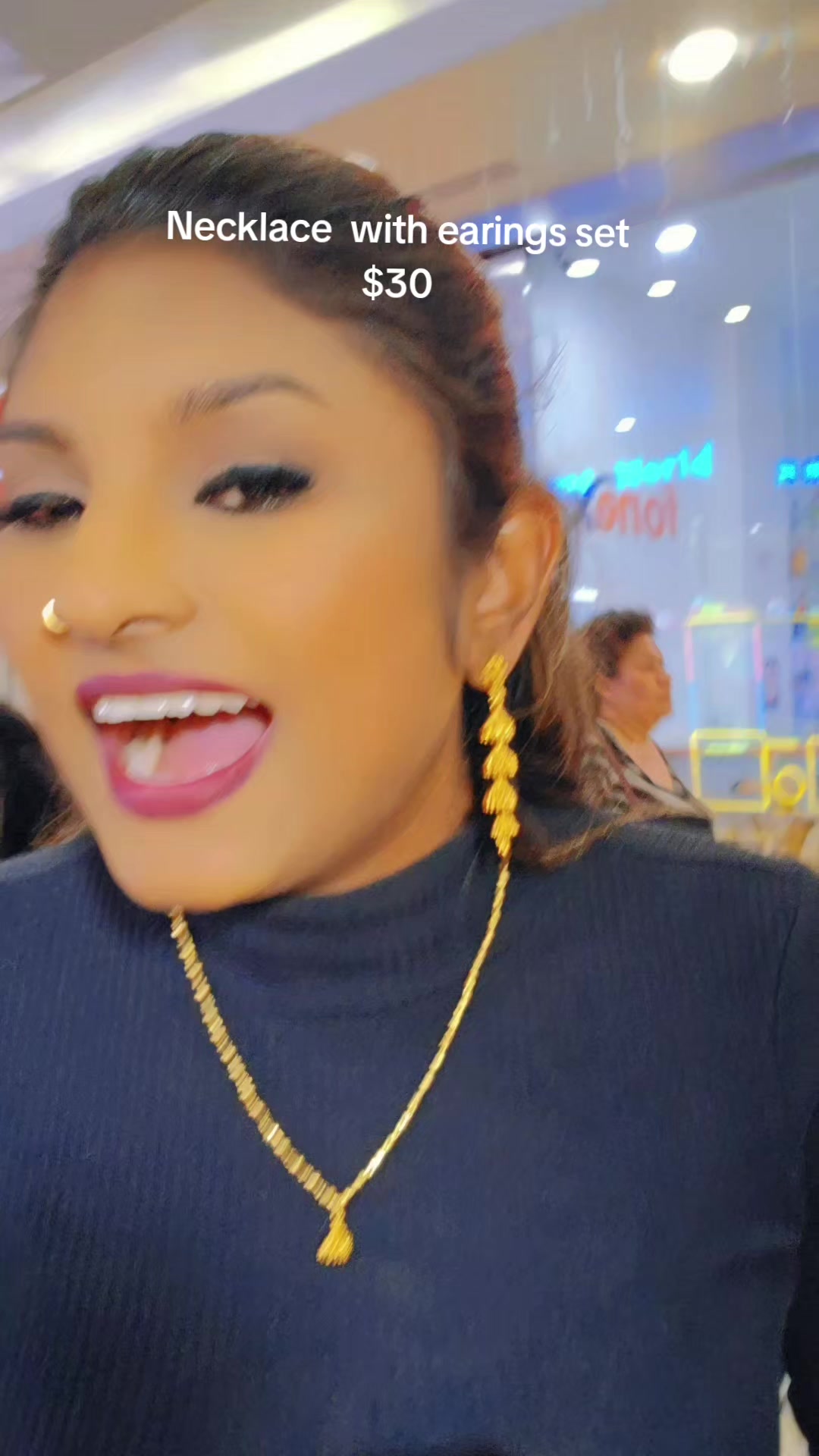 @AWESOMENESSGLORYBOUTIQUEFJ 💛❤