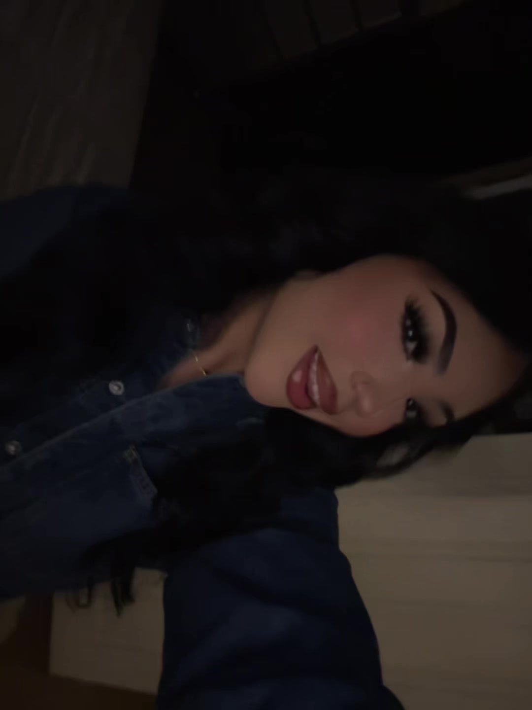 @𝐵𝓇𝒾𝒾𝒾 ᥫ᭡