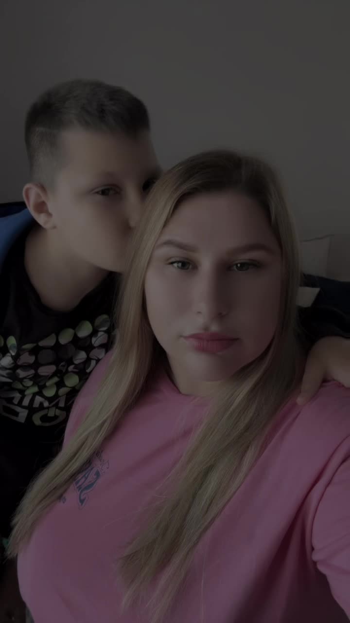 @Sidorelaproja👨&zwj;👨&zwj;👦&zwj;👦