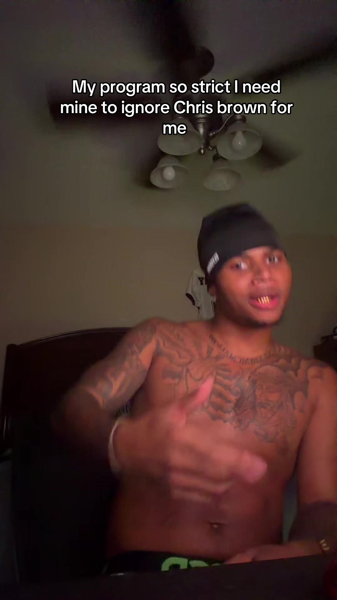 @_deewho
