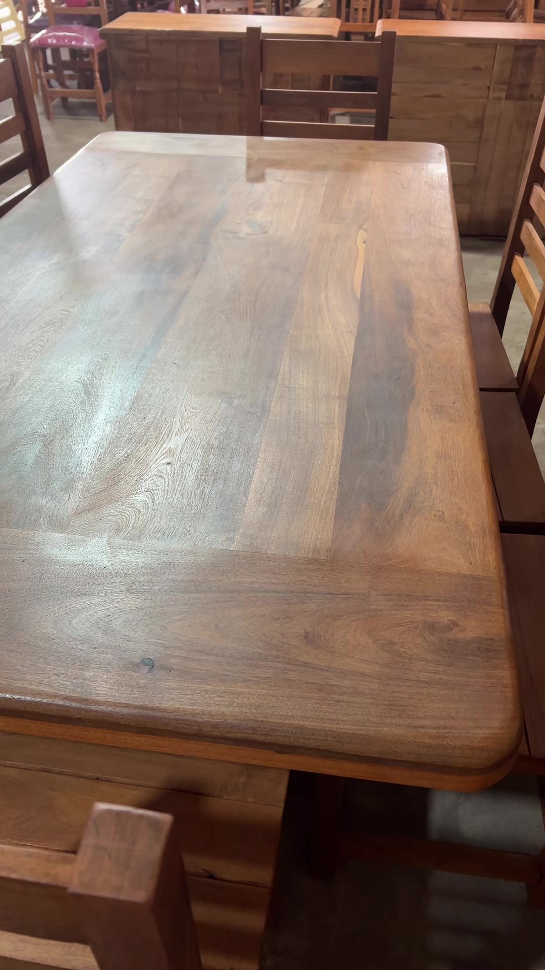 @Hile ⭐ | Muebles de Algarrobo