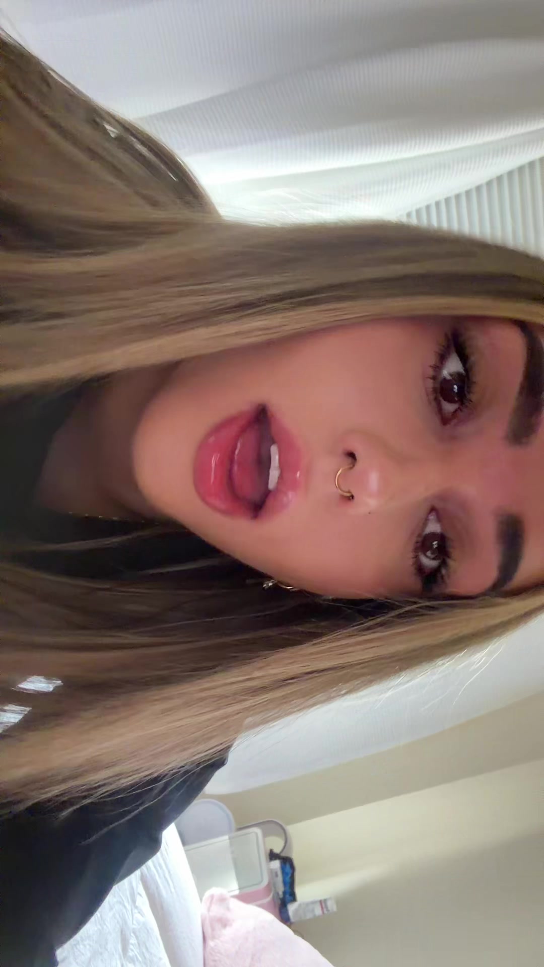 @bella_.rose7