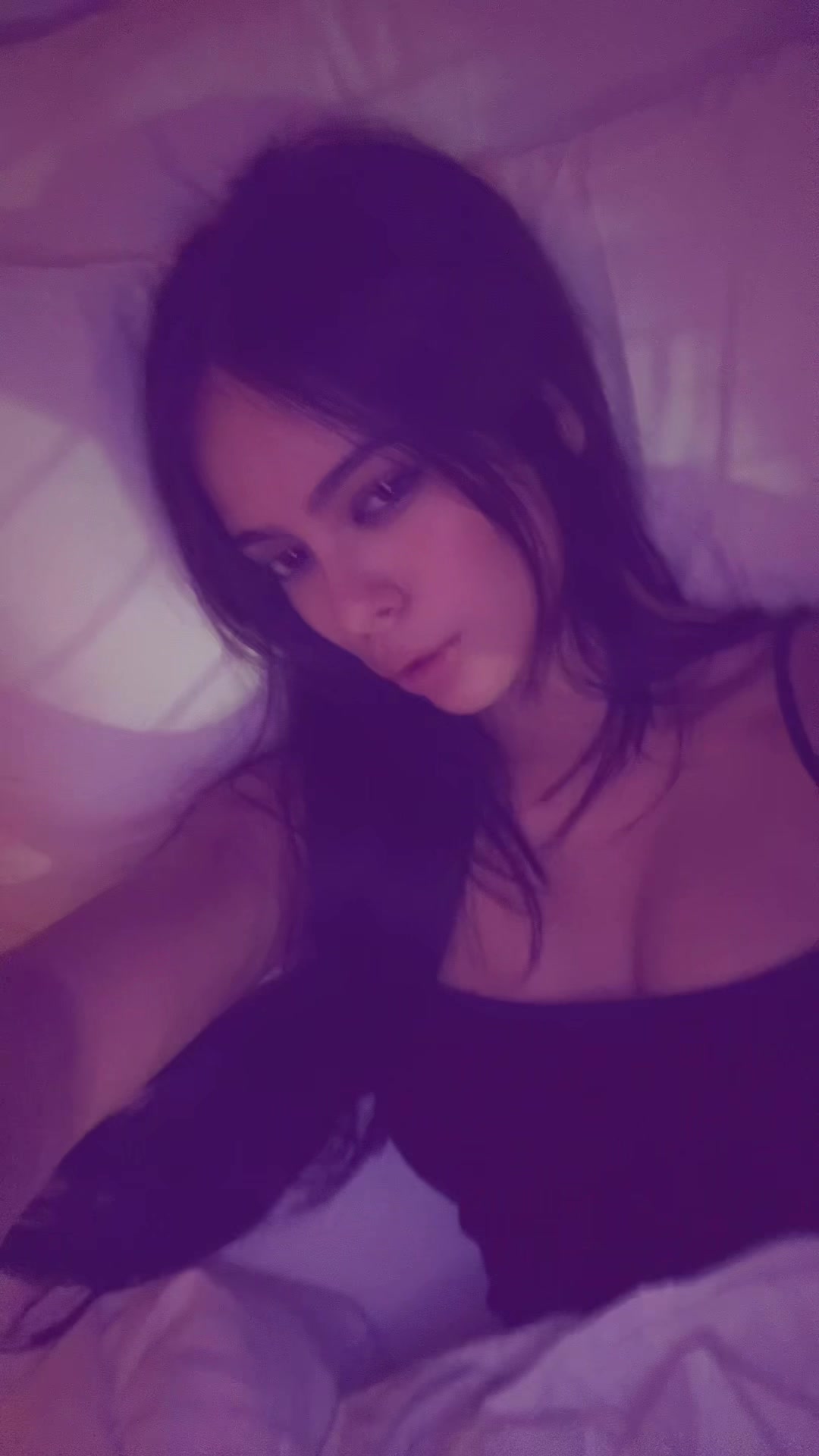 @bella