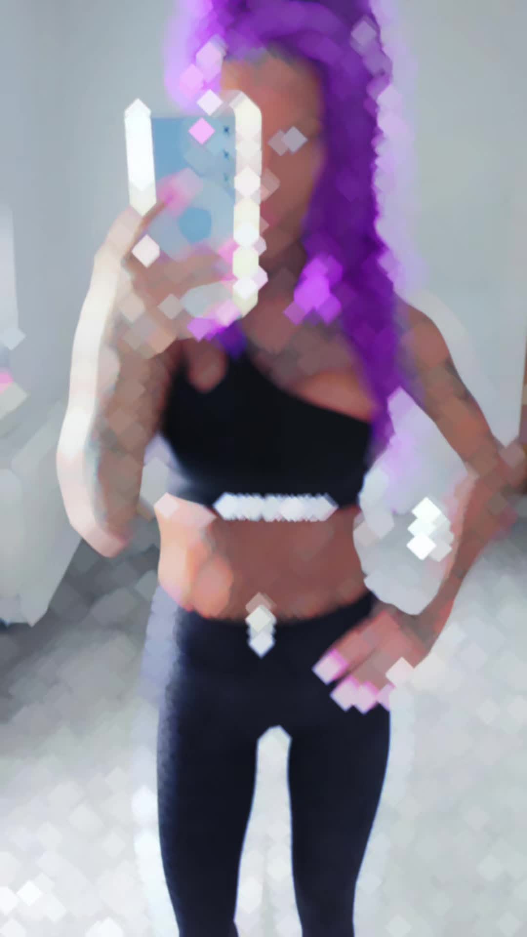 @Foxxy