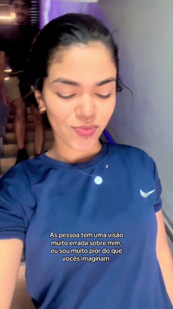 @NATHY GIRL 💛✨