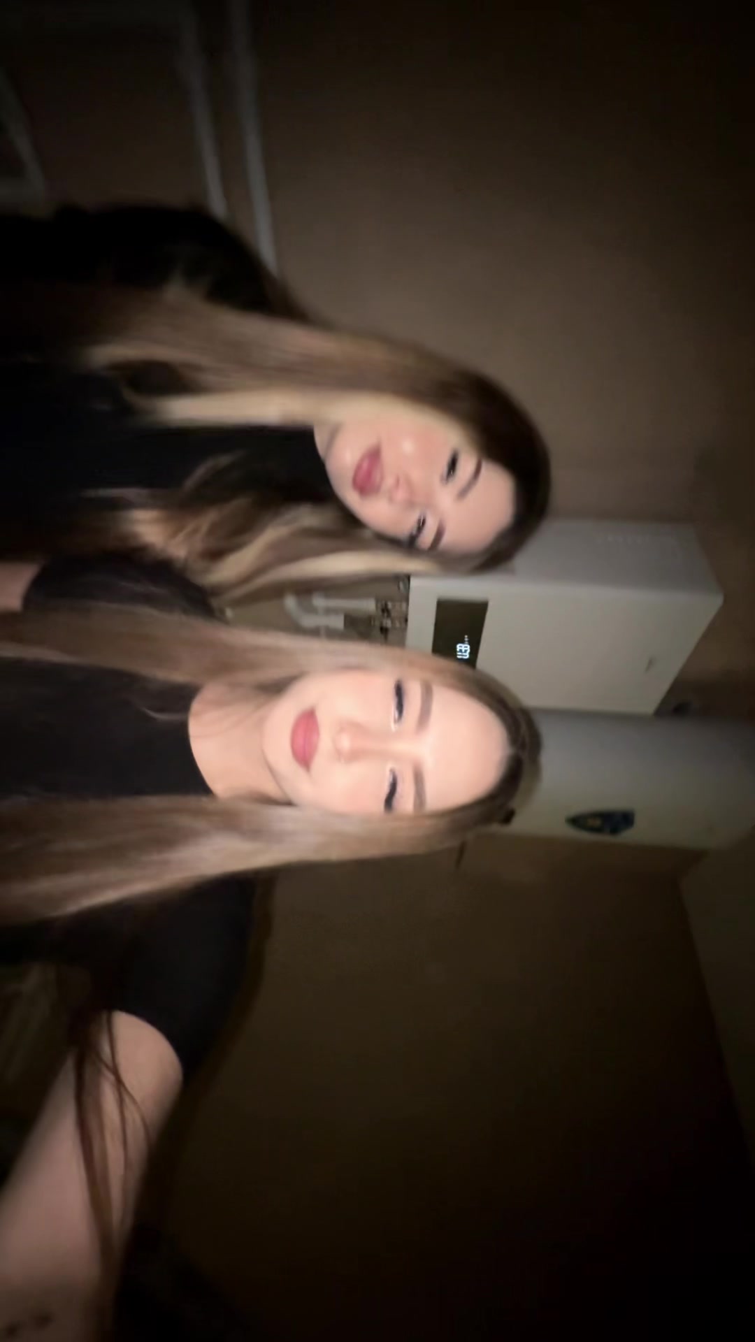 @elvina_27