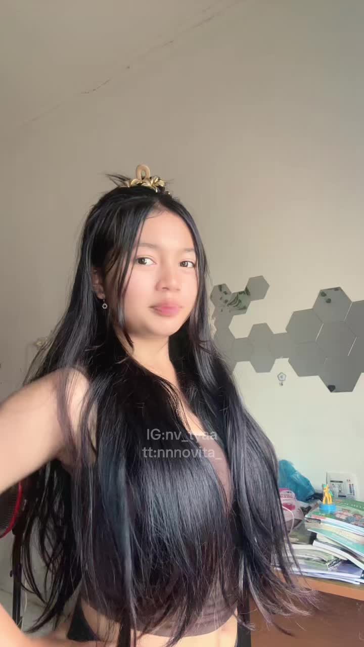@novitaa_