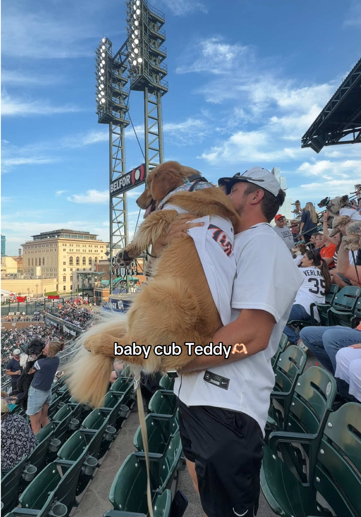@Teddy🧸