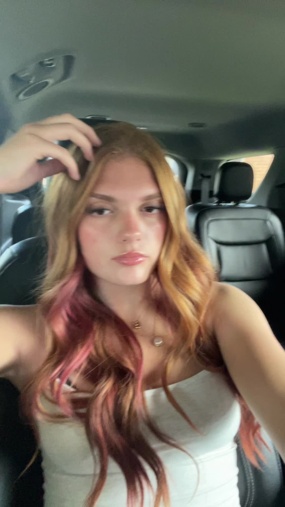 @rainbowunicorns