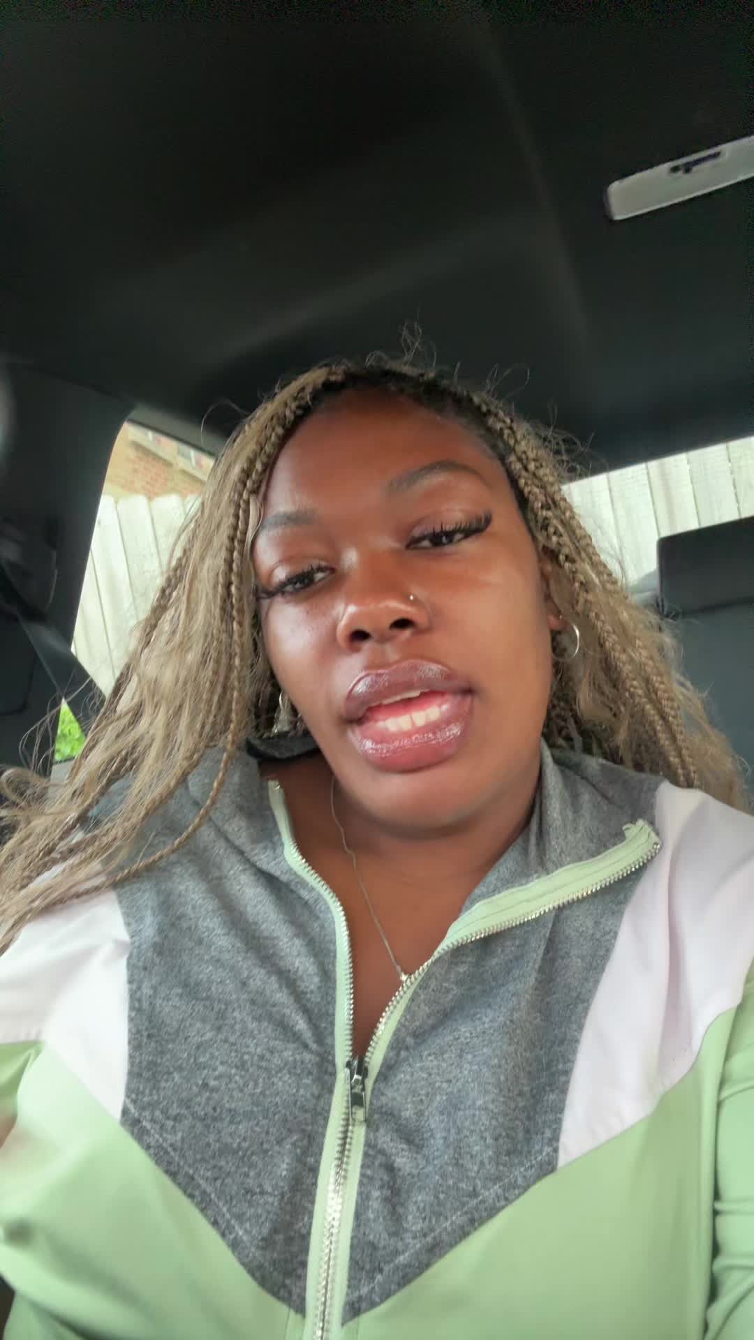 @MelaninMonroe