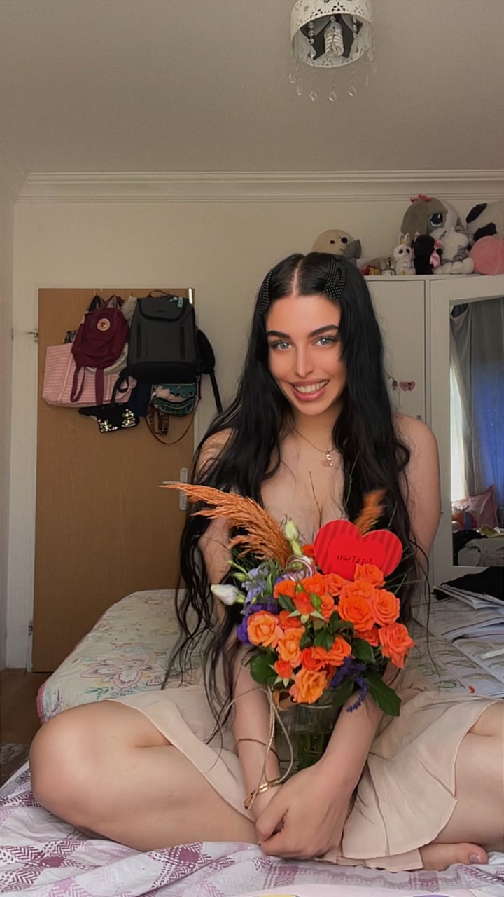 @Merve✝️