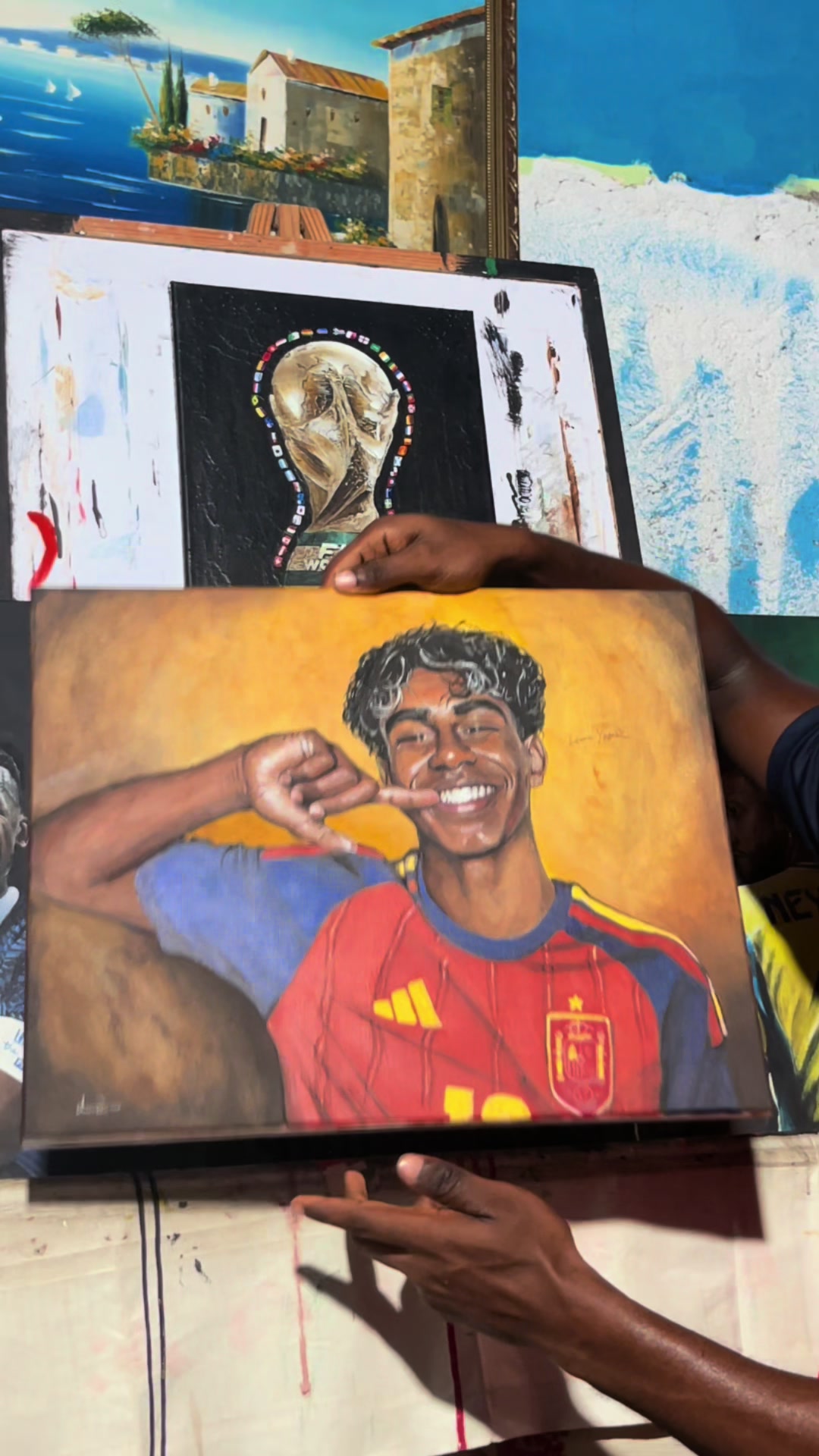 @Latin | Realistic artist