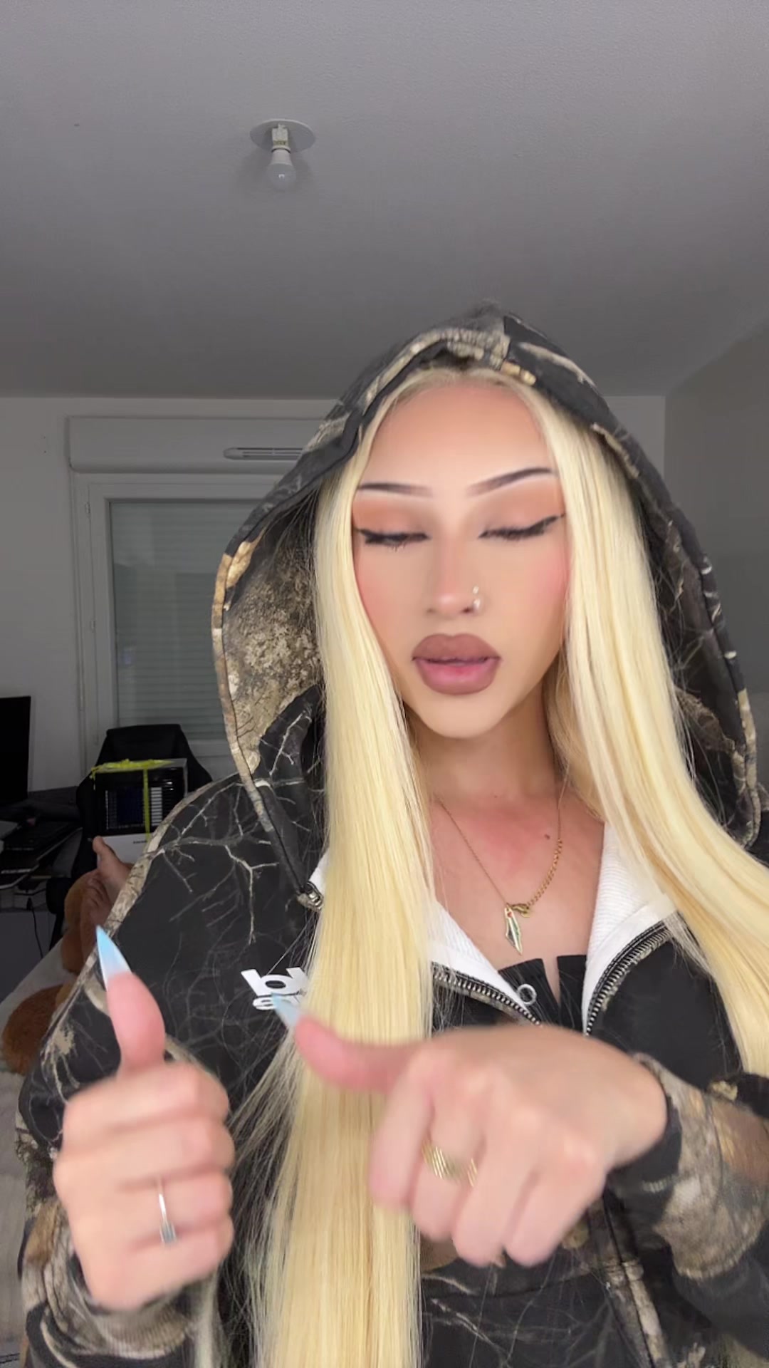 @Lyna31k