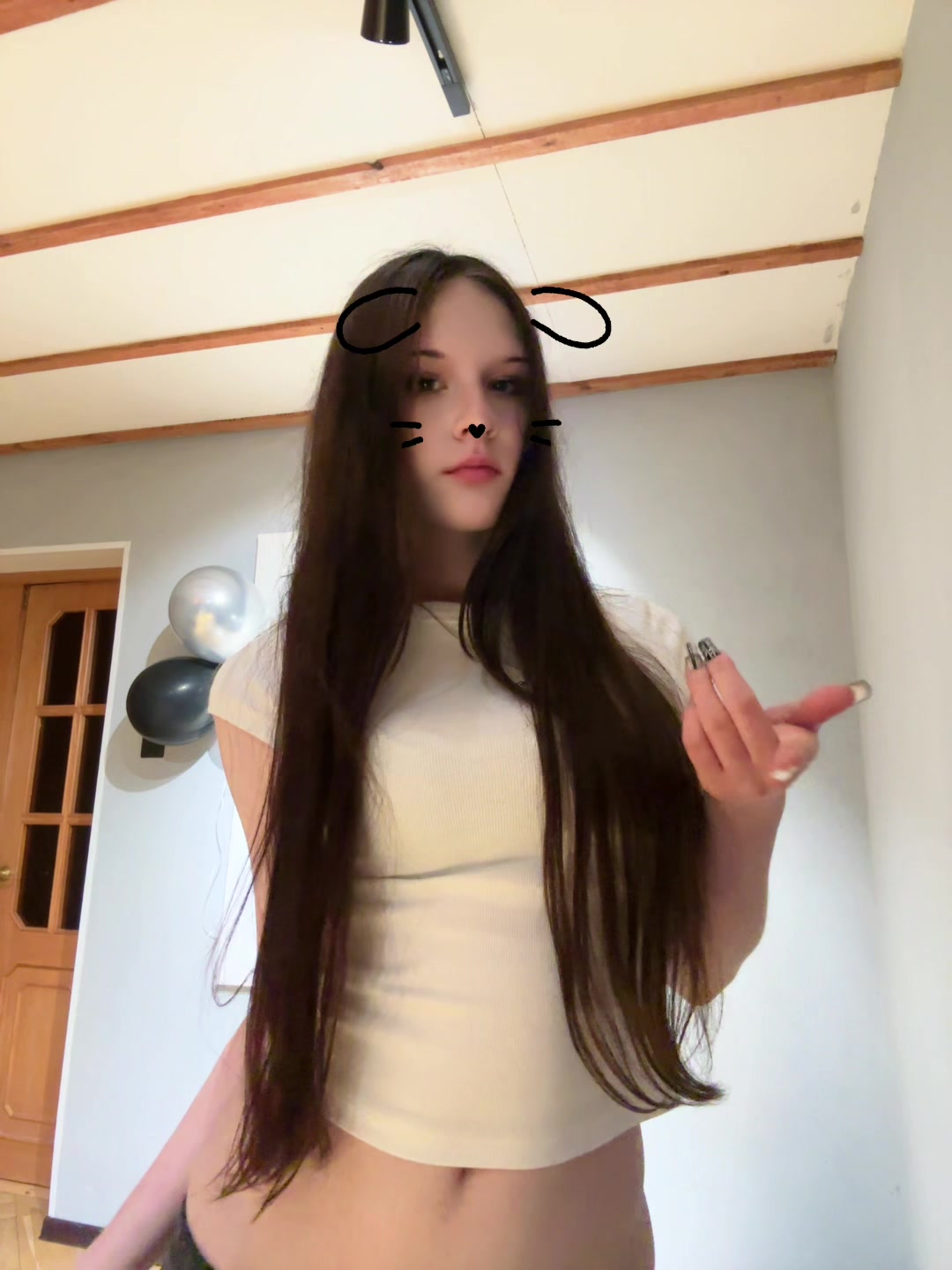 @.miumiu.0