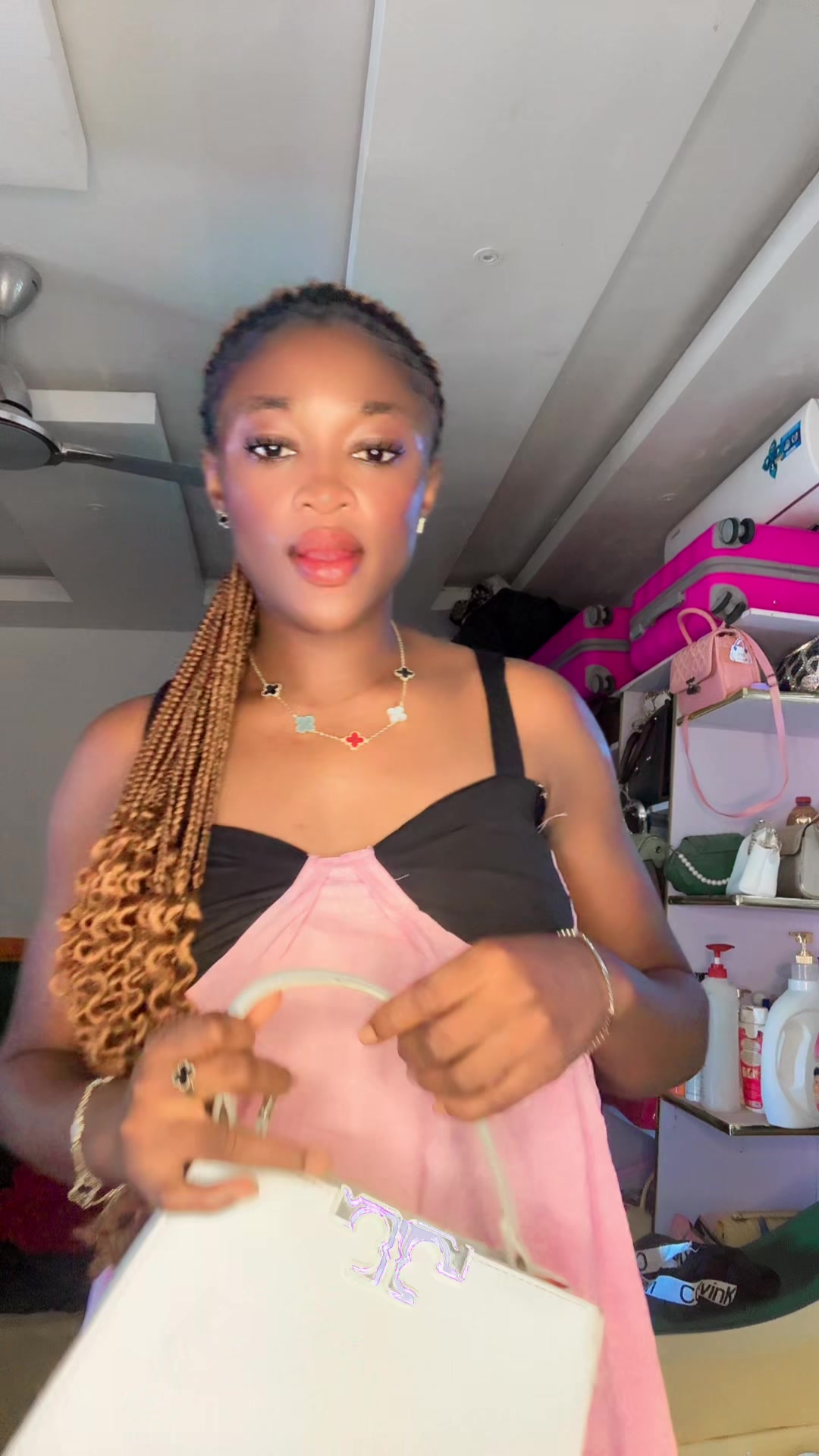 @WIFE 💍 OF ❤️ BOSSU 💕BAZUGA