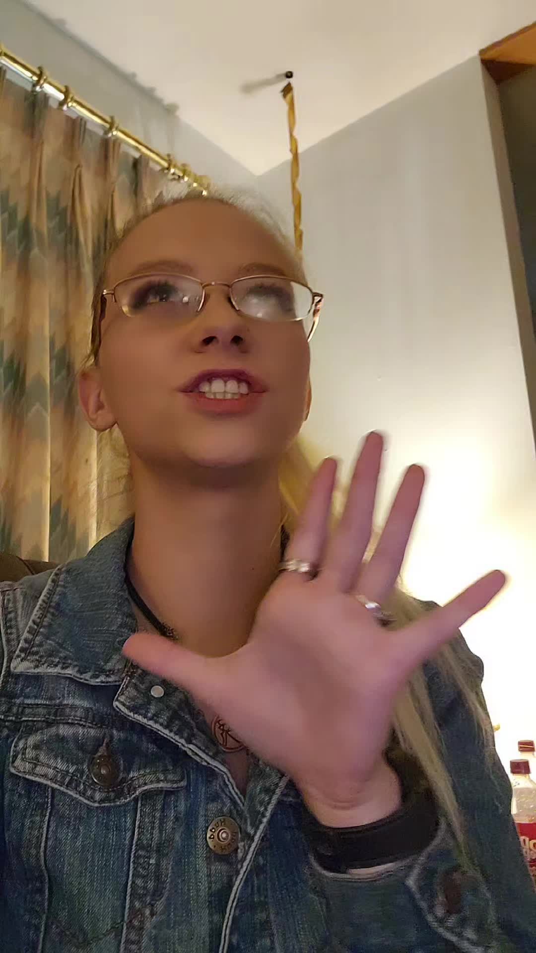 @nerdy_bella2319