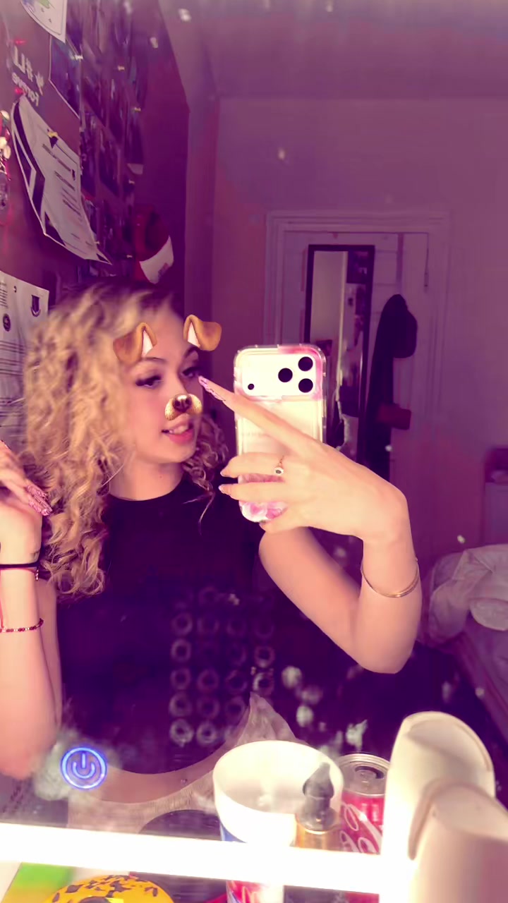 @evelynesspamm