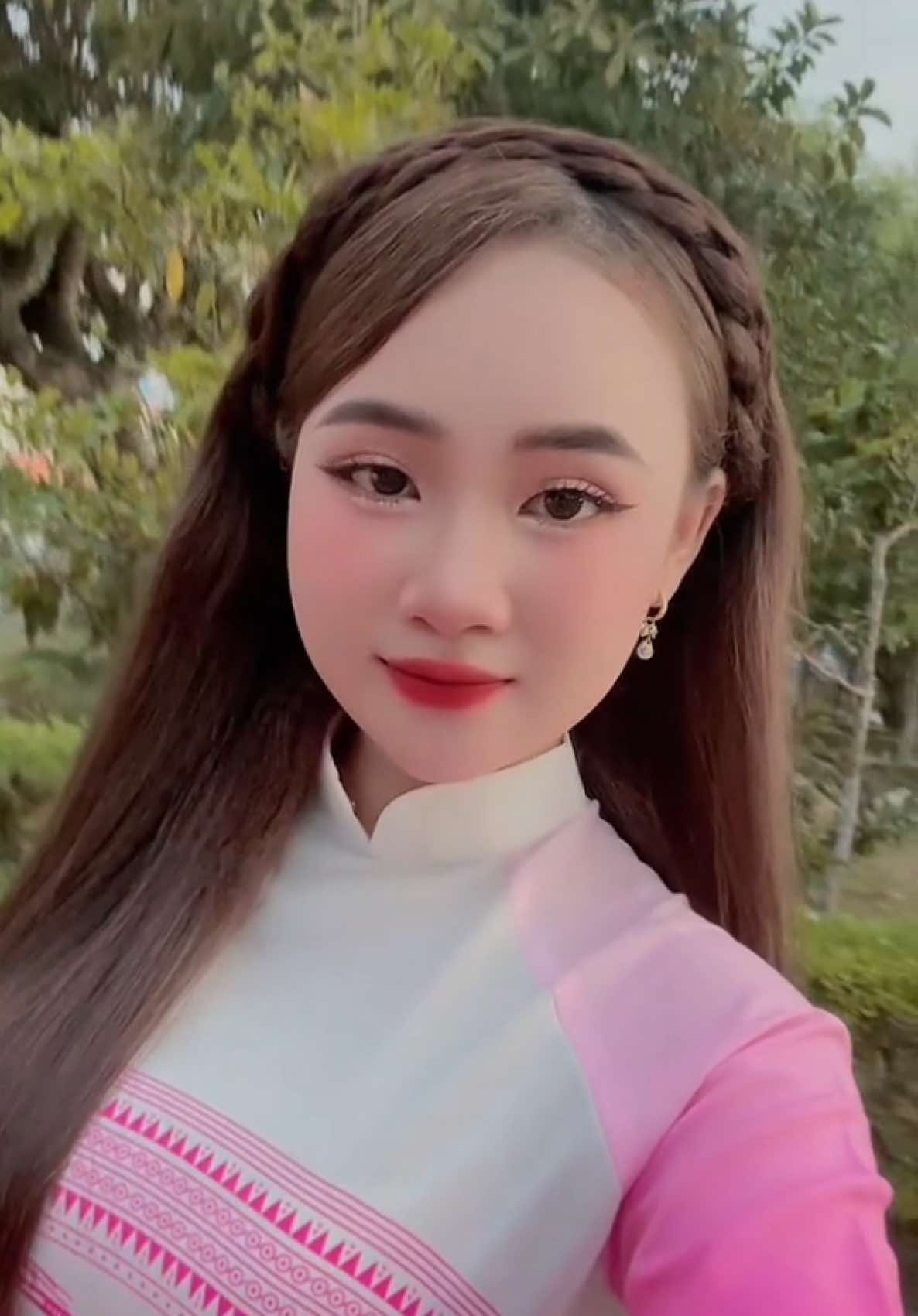 @C&ocirc; gi&aacute;o Miền T&acirc;y 👩🏼&zwj;🏫💌