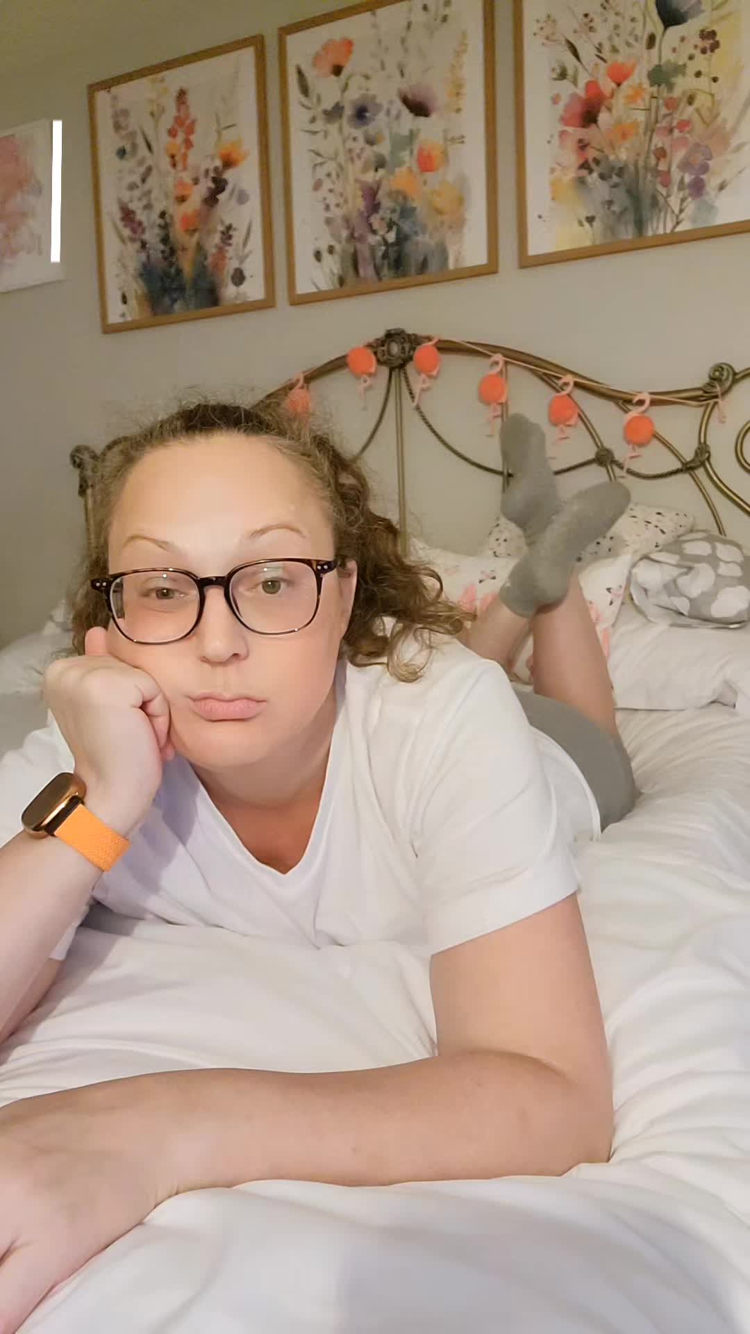 @Elle (chronicallyElle)