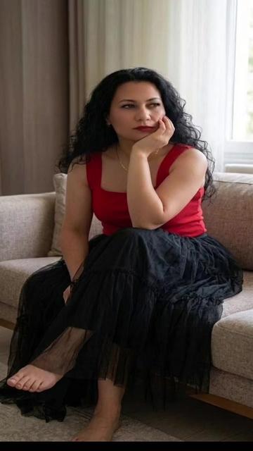 @H&uuml;lya Karakuş