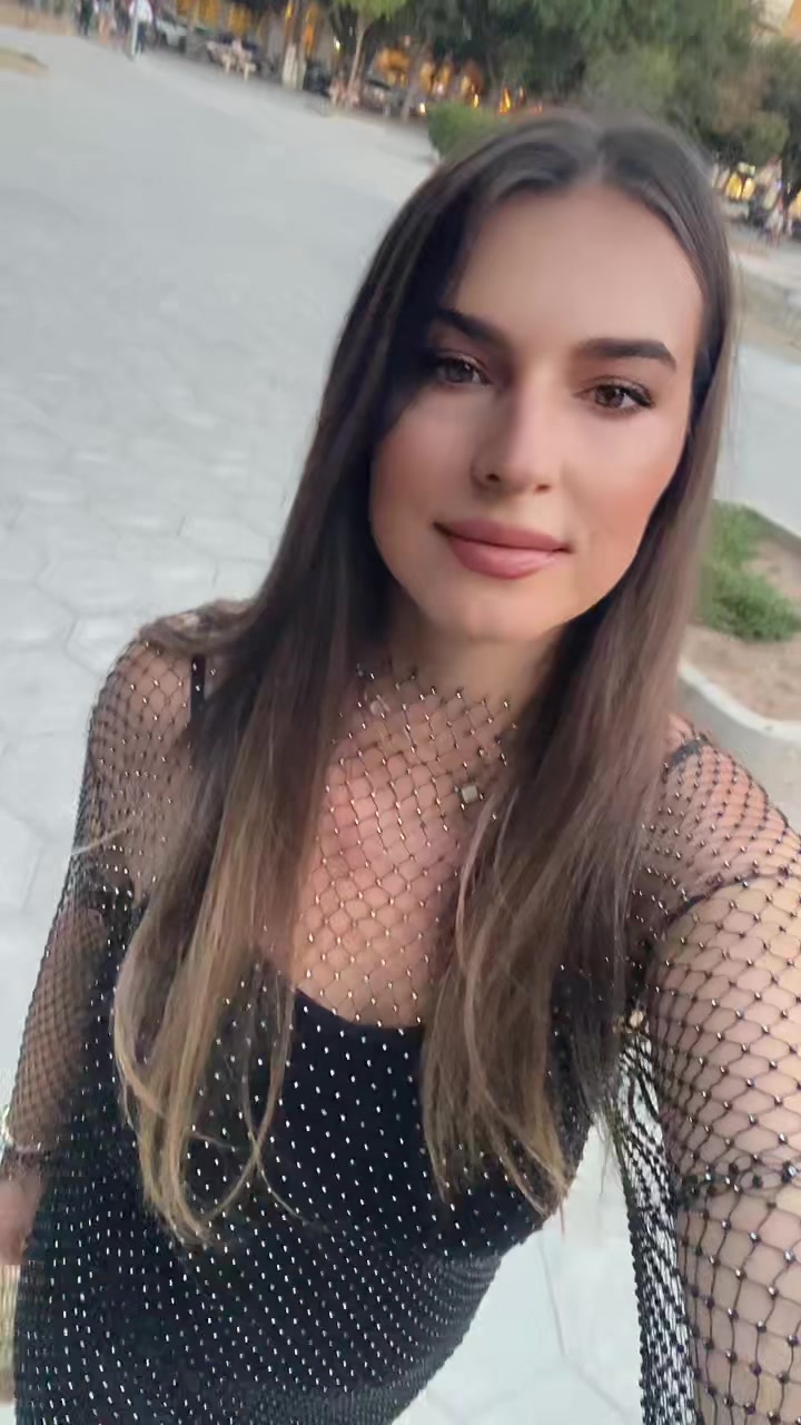 @Liubitzza98